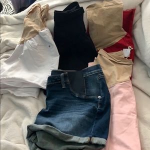 13 item lot large maternity clothes. Some w/tags